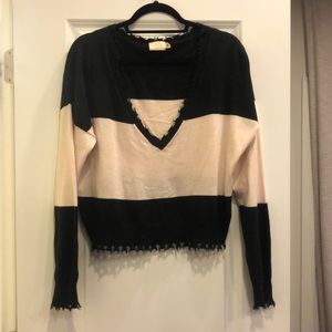 Gently worn Nation LTD V-Neck black/white sweater